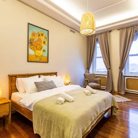 公寓 Enchanting Flat In Beyoglu With Bosphorus View *